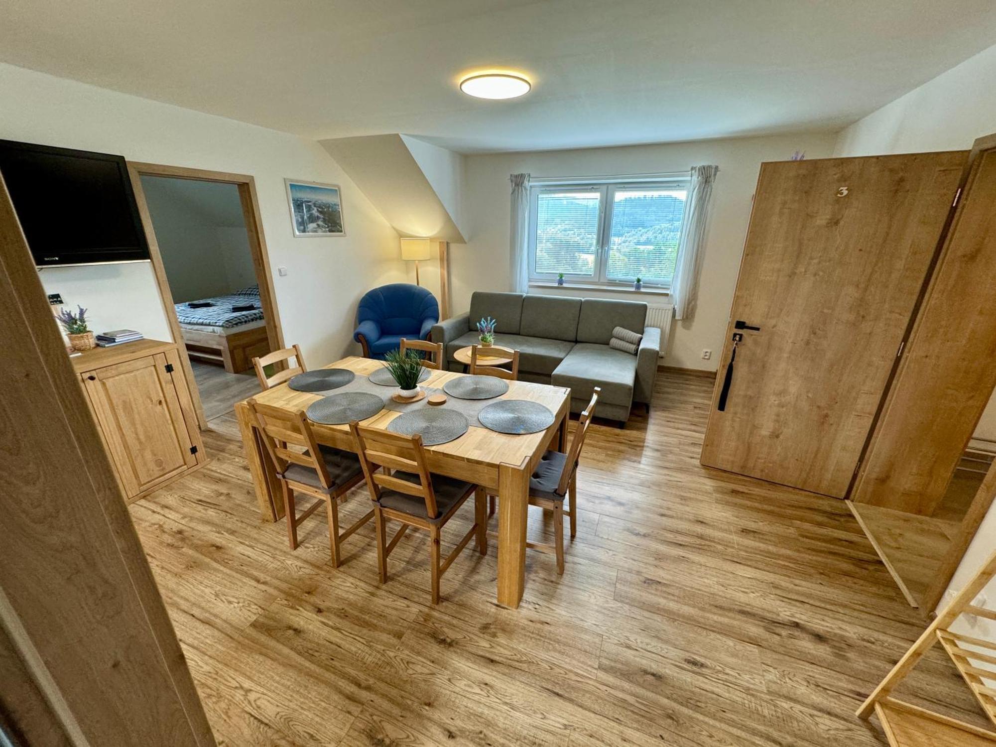 Jeseník Apartmany Na Kopci מראה חיצוני תמונה
